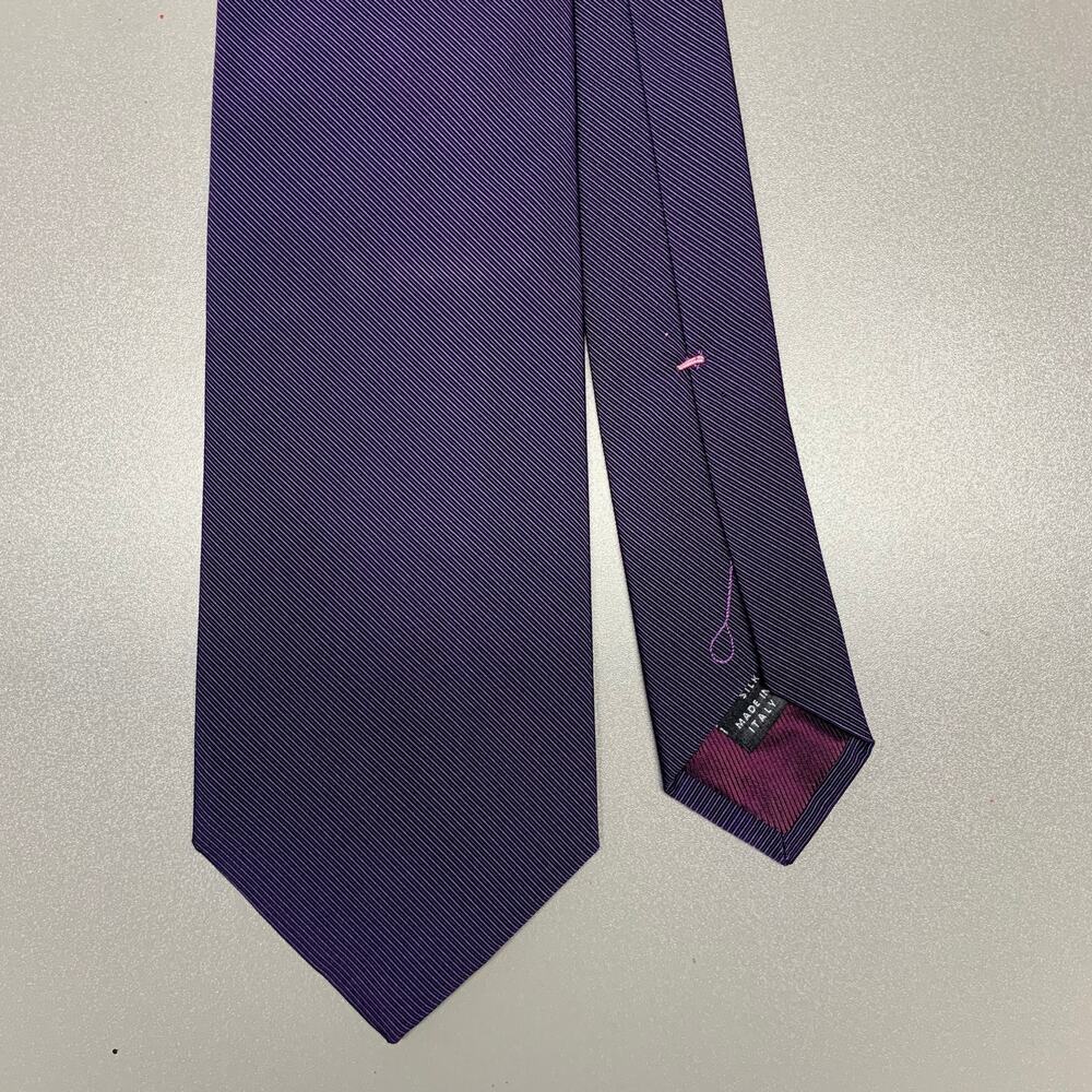 BORRELLI Navy Red Diagonal Stripe Silk Tie